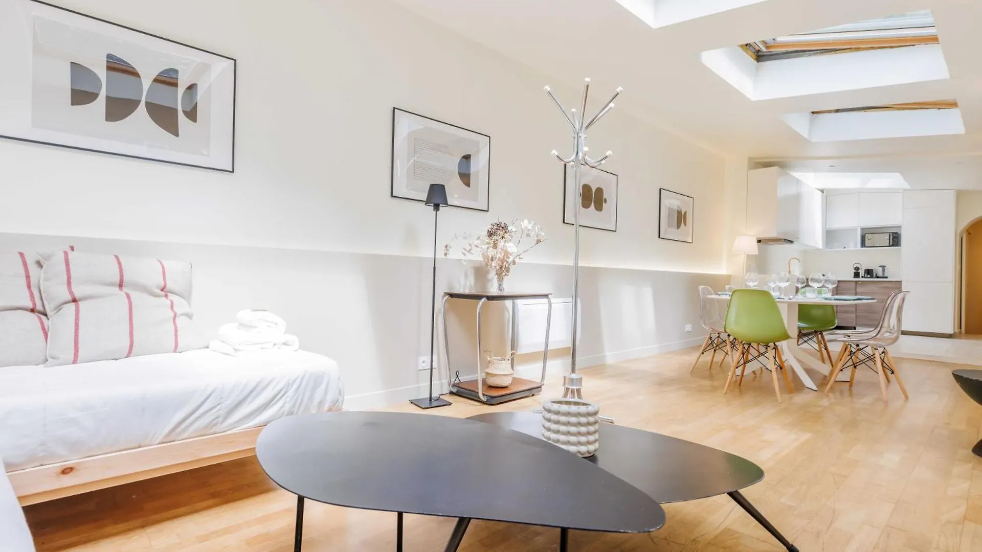 Lejlighed Modern - 2bdr-6p - Sacre Coeur *
